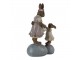 Dekorace králíčci na kamenech držící vajíčko - 10*6*17 cm Clayre & Eef