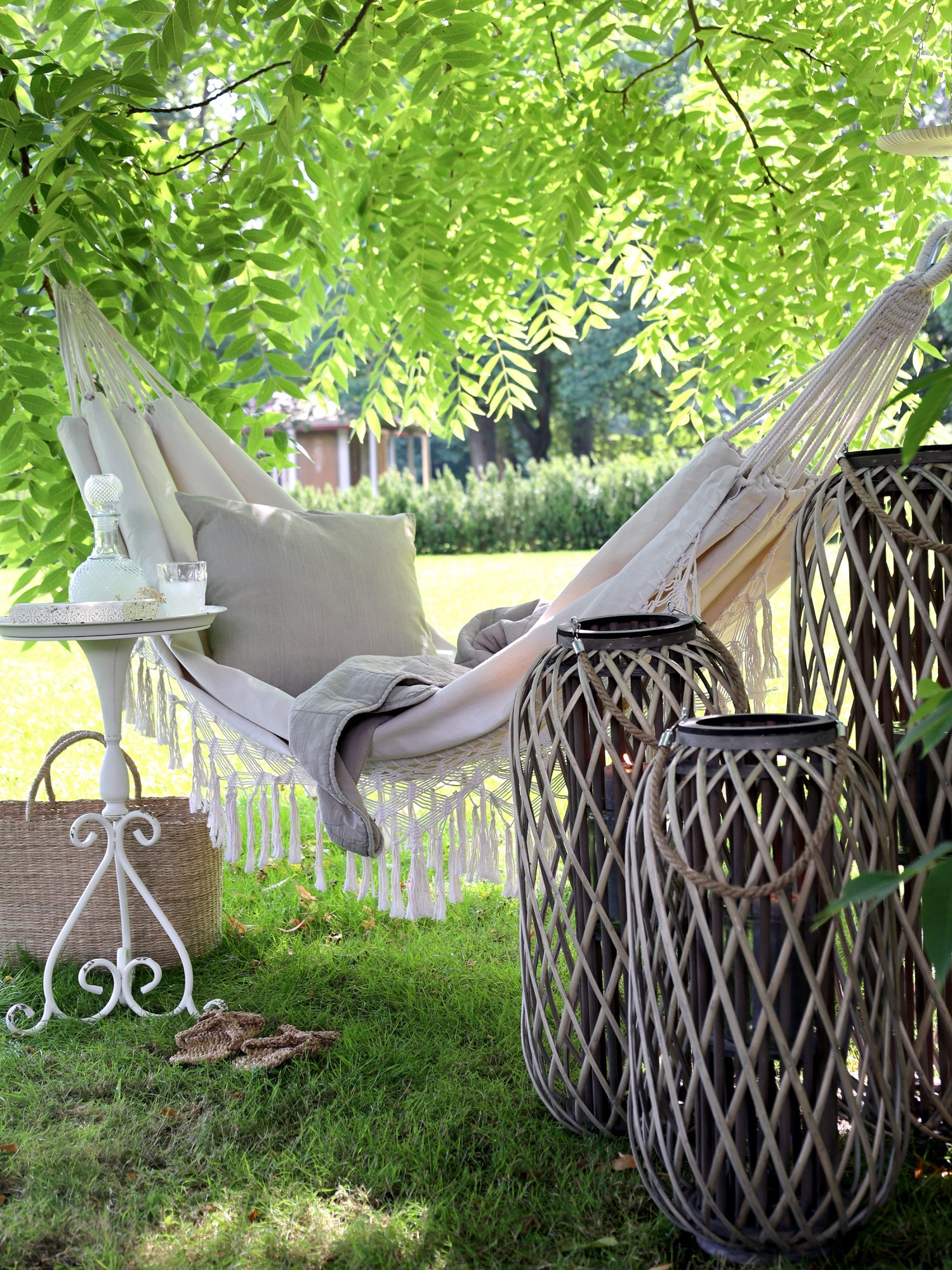 Béžová režná bavlněná hamaka se střapci Hammock - 150*245 cm Chic Antique Béžová režná bavlněná hamaka se střapci Hammock - 150*245 cm Chic Antique