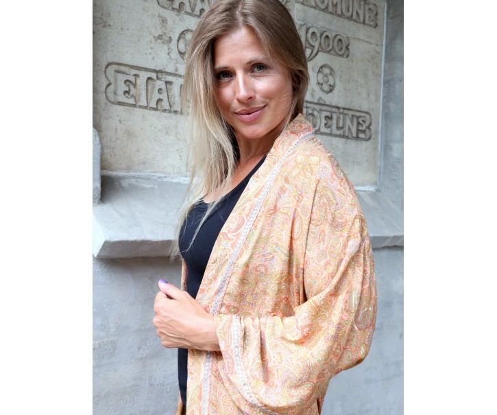 Lososové kimono / župan s květovaným vzorem Floral Print - one size Chic Antique