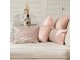 Růžový sametový polštář s ornamenty Paisley blush pink - 45*15*35cm Mars & More 
