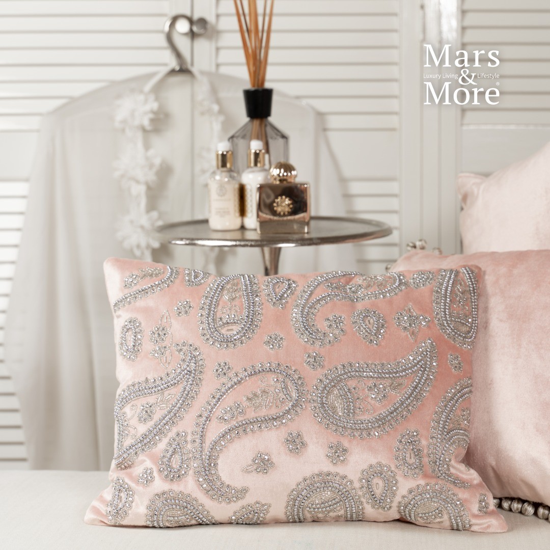 Růžový sametový polštář s ornamenty Paisley blush pink - 45*15*35cm