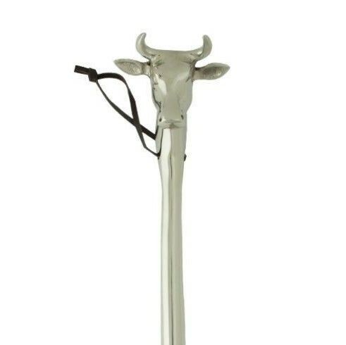 Stříbrná kovová obouvací lžíce s hlavou krávy Cow - 52*5*1cm Mars & More Stříbrná kovová obouvací lžíce s hlavou krávy Cow - 52*5*1cm Mars & More