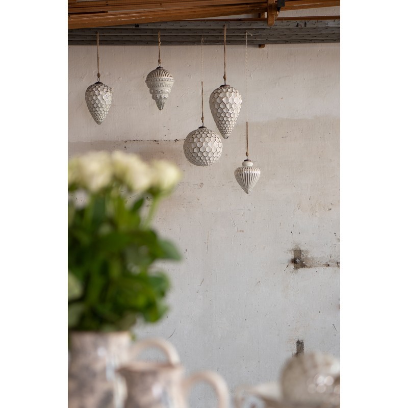 Bílá antik skleněná šiška Hexagon white XL - Ø 14*25 cm Clayre & Eef Bílá antik skleněná šiška Hexagon white XL - Ø 14*25 cm Clayre & Eef