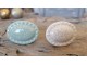 Bílá antik porcelánová úchytka s popraskáním Craez - 4*3 cm Chic Antique