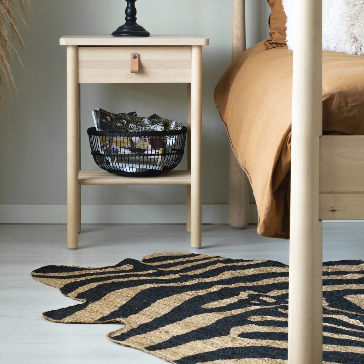 Černo-hnědý jutový koberec Zebra - 150*170*1cm Mars & More Černo-hnědý jutový koberec Zebra - 150*170*1cm Mars & More