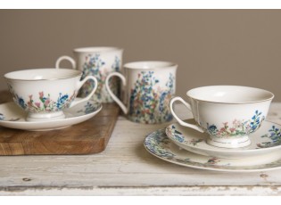 Porcelánový šálek s podšálkem a květy Floweries - 12*10*6 cm / Ø 15*2 cm / 250 ml