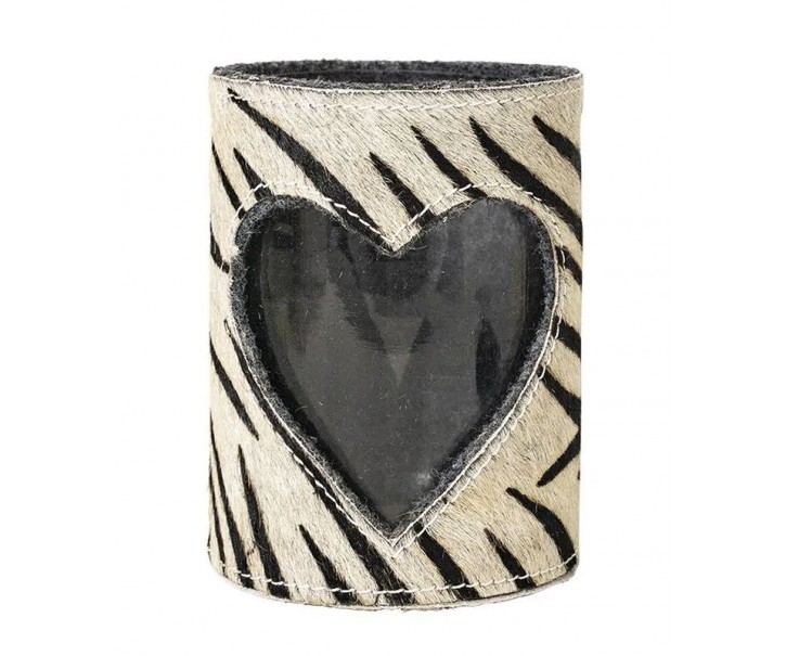 Svícen se srdcem zdobený kůží se vzorem Zebra - 11,5*11,5*16cm Mars & More 