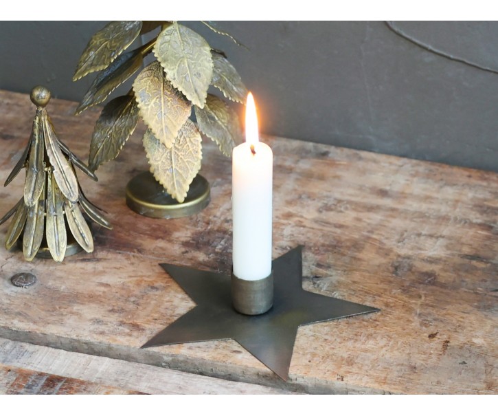 Bronzový antik svícen na úzkou svíčku ve tvaru hvězdy Star - 13*2,5cm Chic Antique
