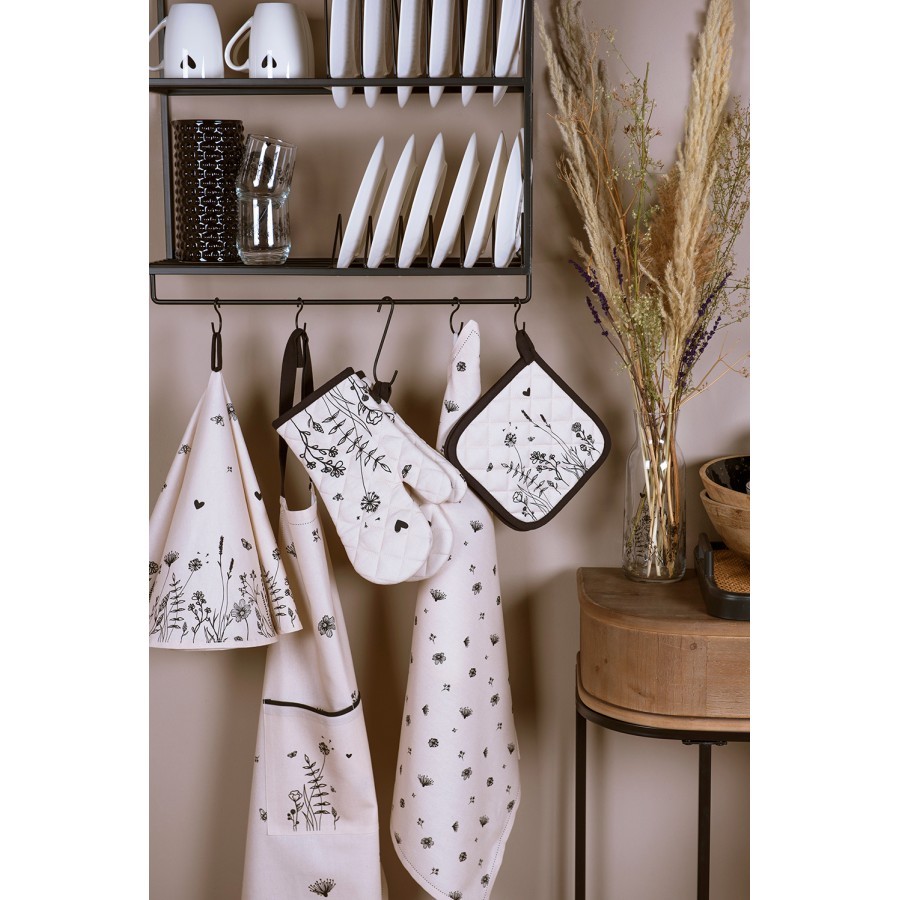 Porcelánový hrnek se srdíčkem Love Birds - 12*8*10 cm / 350 ml Clayre & Eef Porcelánový hrnek se srdíčkem Love Birds - 12*8*10 cm / 350 ml Clayre & Eef