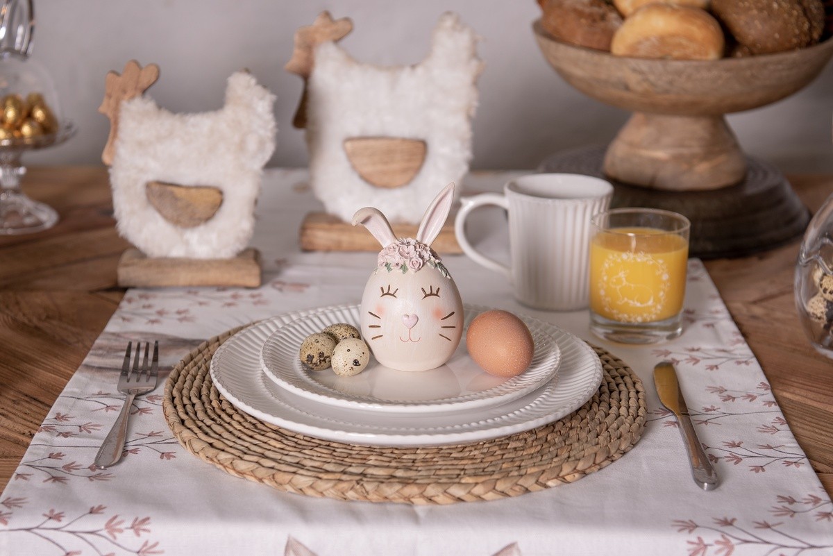 Dekorace vejce s designem hlavy králíka - 7*7*13 cm Clayre & Eef Dekorace vejce s designem hlavy králíka - 7*7*13 cm Clayre & Eef
