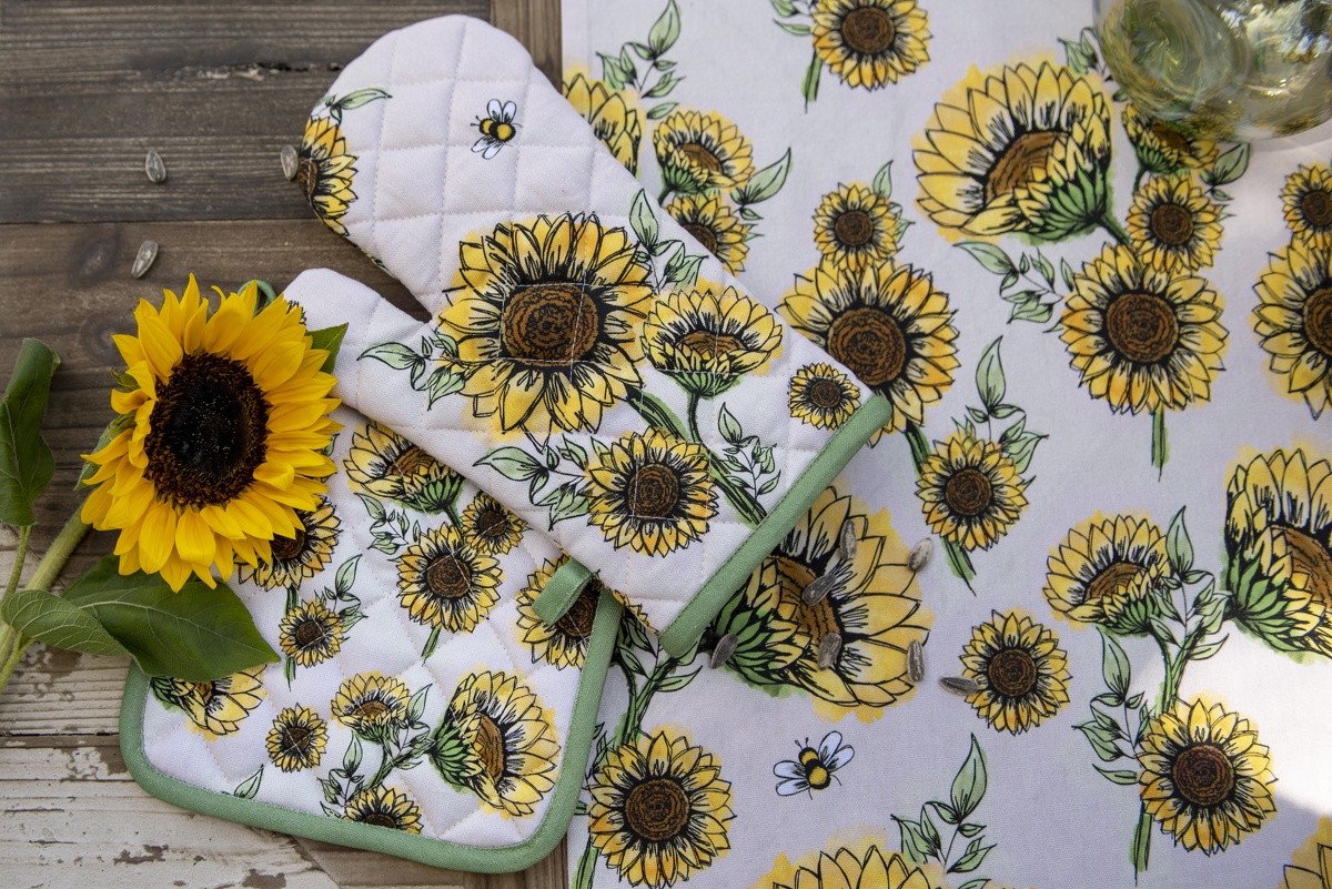 Béžová kulatá bavlněná utěrka se slunečnicemi Sunny Sunflowers - Ø 80 cm Clayre & Eef Béžová kulatá bavlněná utěrka se slunečnicemi Sunny Sunflowers - Ø 80 cm Clayre & Eef