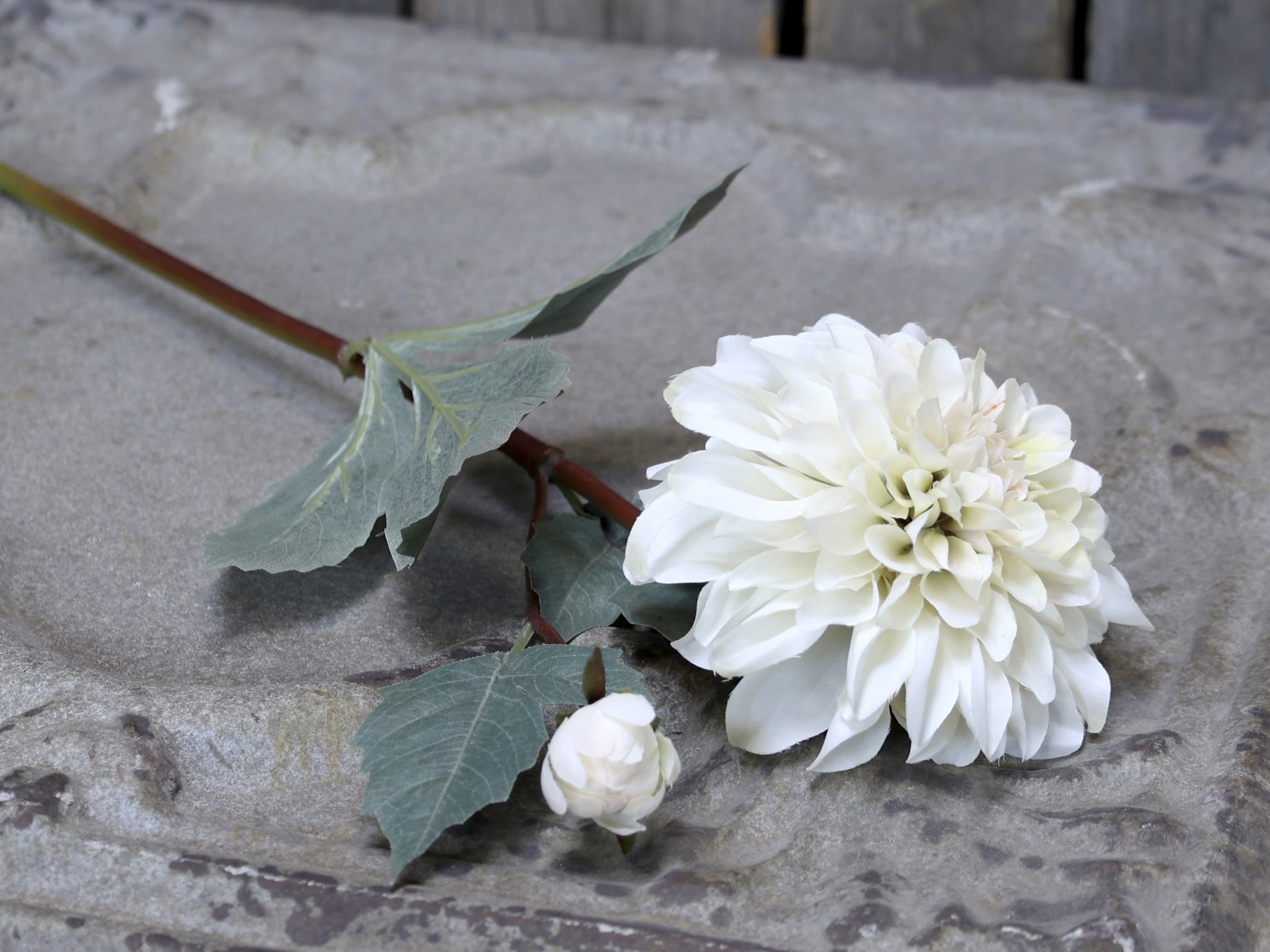 Dekorace umělá krémová květina Jiřina Dahlia cream - 48 cm Chic Antique Dekorace umělá krémová květina Jiřina Dahlia cream - 48 cm Chic Antique
