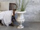 Krémový vintage obal na květináč/ váza ve tvaru číše Frenchie - Ø 42*67cm Chic Antique