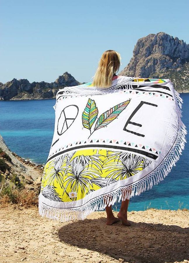 Bílý kulatý plážový bavlněný ručník s třásněmi Love - Ø180 cm Mycha Ibiza new Bílý kulatý plážový bavlněný ručník s třásněmi Love - Ø180 cm Mycha Ibiza new