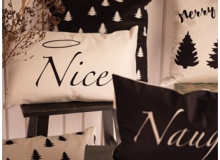 Bílo-černý povlak na polštář Naughty a Nice z Black&White X-Mas - 30*50 cm