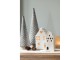 Béžový porcelánový domek svícen na čajovou svíčku Christmas House L - 10*9*17 cm Clayre & Eef