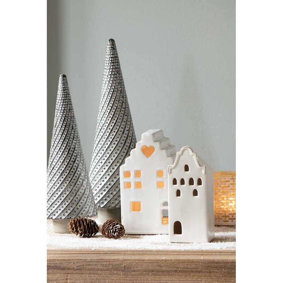 Béžový porcelánový domek svícen na čajovou svíčku Christmas House L - 10*9*17 cm Clayre & Eef Béžový porcelánový domek svícen na čajovou svíčku Christmas House L - 10*9*17 cm Clayre & Eef