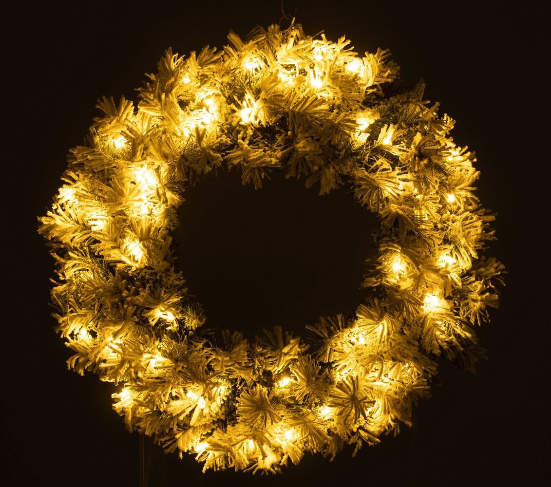 Zasněžený zelený vánoční věnec s led světýlky Snowy green L - Ø 63*13 cm J-Line by Jolipa Zasněžený zelený vánoční věnec s led světýlky Snowy green L - Ø 63*13 cm J-Line by Jolipa