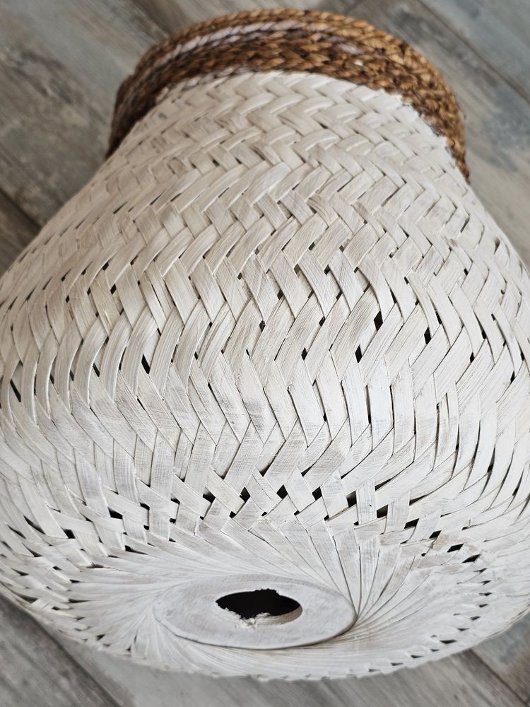 Bílé antik ratanové závěsné světlo Mikki - Ø 34*23 cm Light & Living Bílé antik ratanové závěsné světlo Mikki - Ø 34*23 cm Light & Living