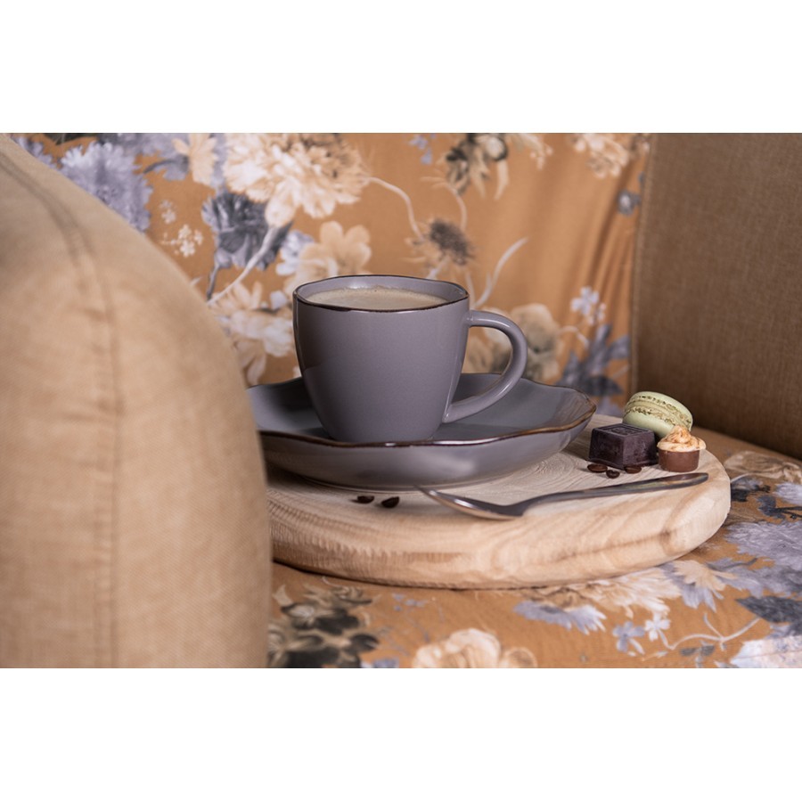 Šedý keramický hrnek Billo - 13*9*8 cm / 300 ml Clayre & Eef Šedý keramický hrnek Billo - 13*9*8 cm / 300 ml Clayre & Eef