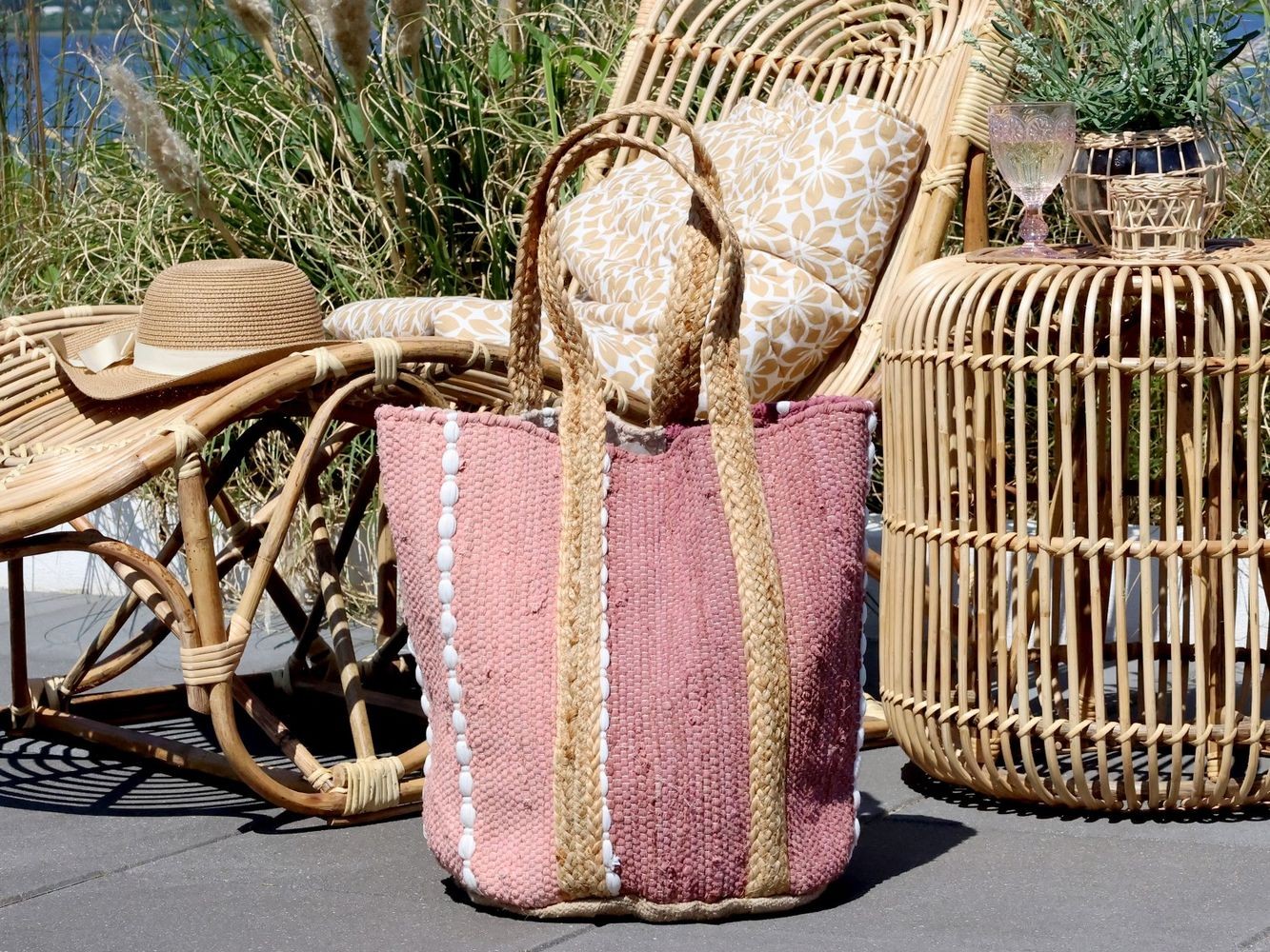 Malinová plážová jutová taška Beach Bag - 40*30*60 cm Chic Antique Malinová plážová jutová taška Beach Bag - 40*30*60 cm Chic Antique