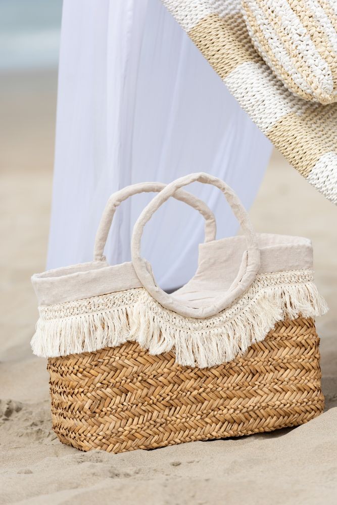 Plážová taška z mořské trávy s krajkou Beach Bag Lace - 59*16*30 cm J-Line by Jolipa Plážová taška z mořské trávy s krajkou Beach Bag Lace - 59*16*30 cm J-Line by Jolipa
