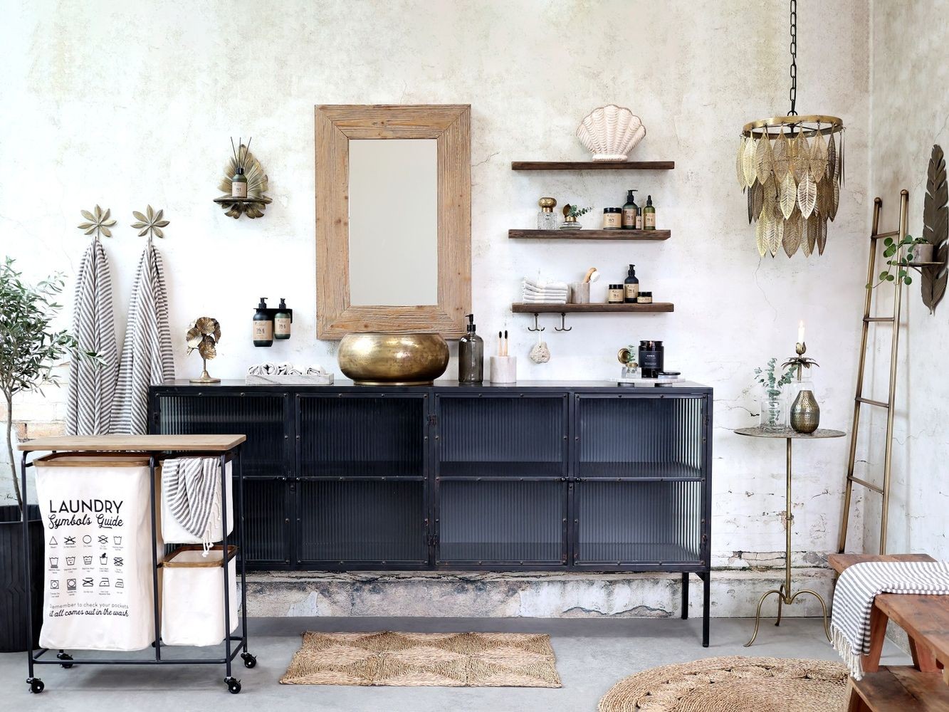 Přírodní antik nástěnné zrcadlo z recyklovaného dřeva Cilla - 60*5*90 cm Chic Antique Přírodní antik nástěnné zrcadlo z recyklovaného dřeva Cilla - 60*5*90 cm Chic Antique