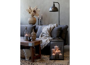Šedá 3-místná pohovka s dřevěným rámem a 5ti polštáři Ninna - 200*97*78 cm