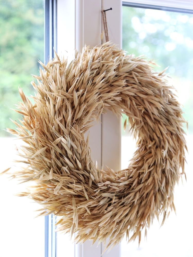 Přírodní slaměný dekorativní věnec s klasy Fleur - Ø 30 cm Chic Antique Přírodní slaměný dekorativní věnec s klasy Fleur - Ø 30 cm Chic Antique