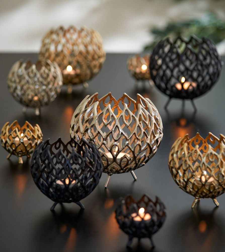 Černý antik kovový děrovaný svícen Siam S - Ø10 * 9 cm Light & Living Černý antik kovový děrovaný svícen Siam S - Ø10 * 9 cm Light & Living