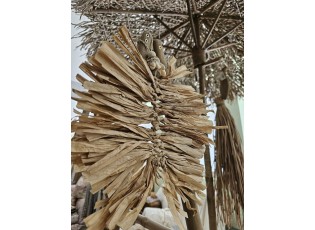 Přírodní závěsná dekorace ve tvaru listu Raffia - 25*4*27/ 35 cm