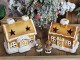 Keramický svícen perníková chaloupka Gingerbread House - 11*8*10 cm Clayre & Eef