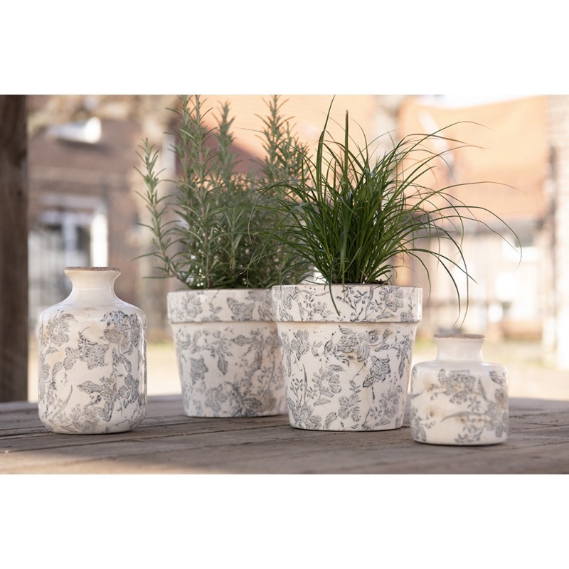 Keramický obal na květináč se šedými květy Mell French - Ø 16*15 cm Clayre & Eef Keramický obal na květináč se šedými květy Mell French - Ø 16*15 cm Clayre & Eef