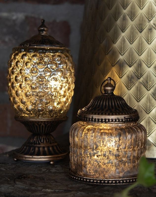 Šedá skleněná svítící LED lucerna Balli - Ø 10*13 cm Clayre & Eef Šedá skleněná svítící LED lucerna Balli - Ø 10*13 cm Clayre & Eef