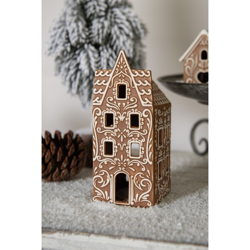 Porcelánový svícen perníková chaloupka Gingerbread House - 7*7*17 cm Clayre & Eef Porcelánový svícen perníková chaloupka Gingerbread House - 7*7*17 cm Clayre & Eef