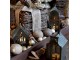 Mosazný antik kovový domek na svíčku Canie - 7*7*10 cm Chic Antique