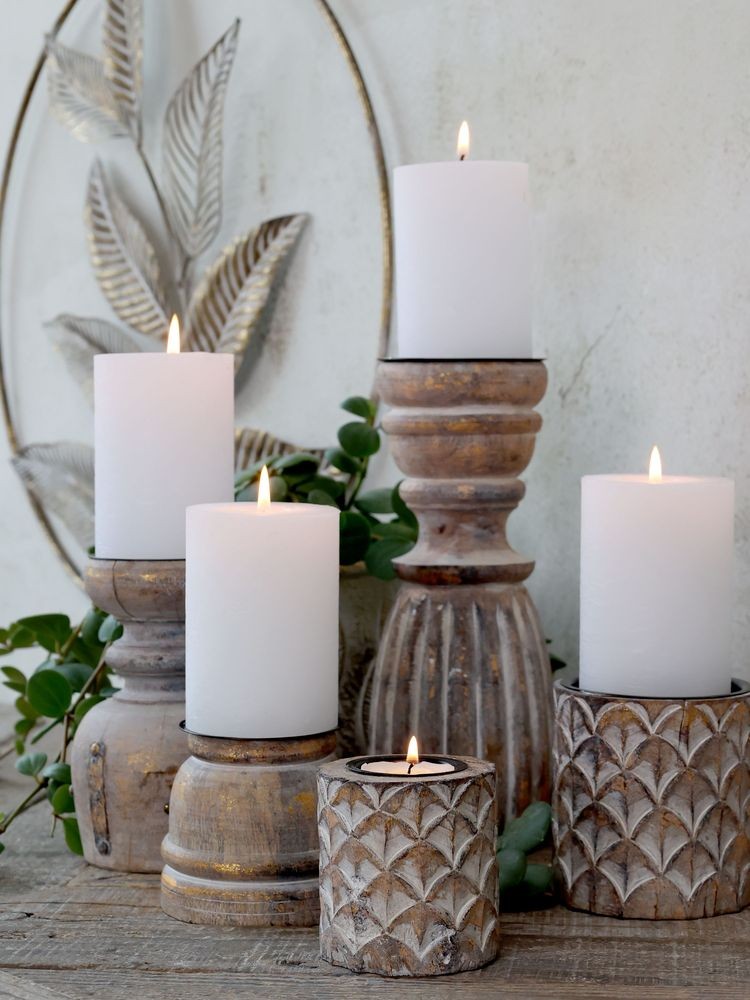 Přírodní antik dřevěný svícen na čajovou svíčku Conny - Ø 7*8 cm Chic Antique Přírodní antik dřevěný svícen na čajovou svíčku Conny - Ø 7*8 cm Chic Antique