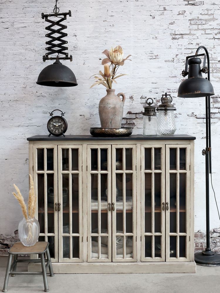 Černá antik kovová stojací lampa s patinou Factory - 175 cm / E27/ 60W Chic Antique Černá antik kovová stojací lampa s patinou Factory - 175 cm / E27/ 60W Chic Antique