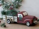 Dřevěná dekorace staré auto s vánočním stromkem - 45*15*16 cm Chic Antique