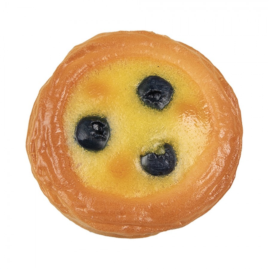 Dekorace umělý pečený dortík s borůvkami Cookie - Ø 8*4 cm Clayre & Eef Dekorace umělý pečený dortík s borůvkami Cookie - Ø 8*4 cm Clayre & Eef