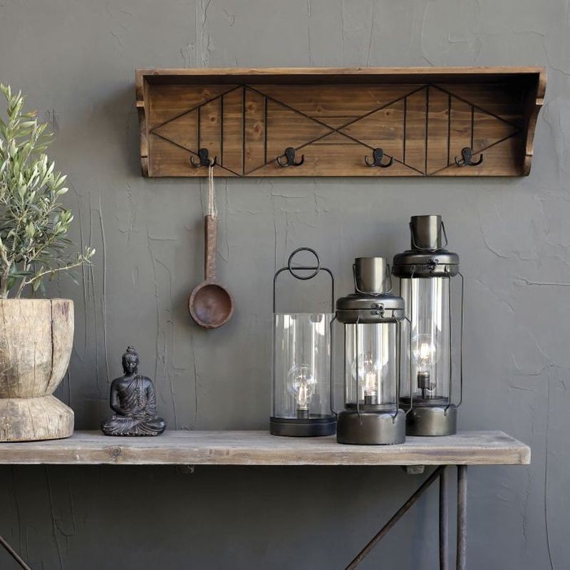 Hnědá antik dřevěná polička se 4 háčky Hooks - 91*20*23 cm Chic Antique Hnědá antik dřevěná polička se 4 háčky Hooks - 91*20*23 cm Chic Antique