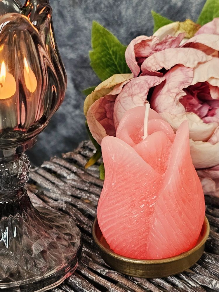 Růžová svíčka ve tvaru tulipánu Tulip Blush Pink - Ø 7*8 cm daan kromhout Růžová svíčka ve tvaru tulipánu Tulip Blush Pink - Ø 7*8 cm daan kromhout