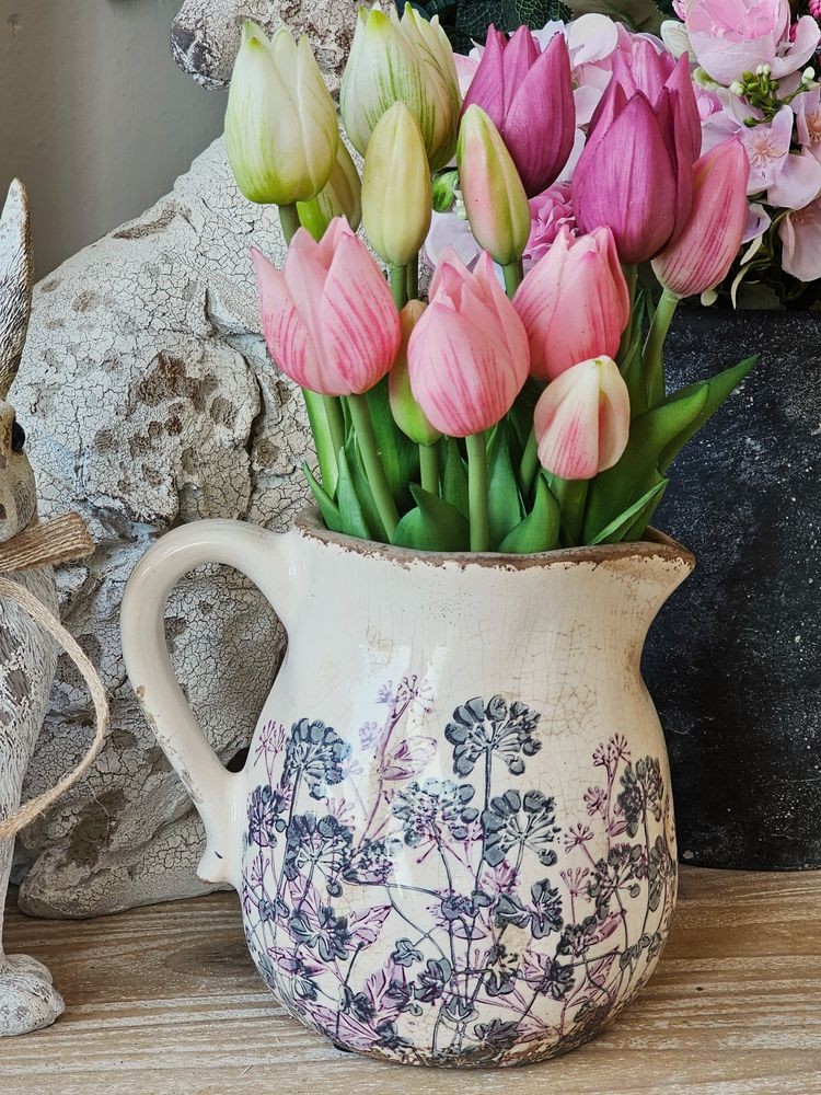 Krémový keramický džbán s květy Fowea M - 16*13*15 cm Posiwio Krémový keramický džbán s květy Fowea M - 16*13*15 cm Posiwio