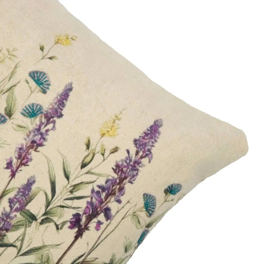 Béžový polštář s divokými květy Wild Flowers - 40*60*10cm Mars & More Béžový polštář s divokými květy Wild Flowers - 40*60*10cm Mars & More