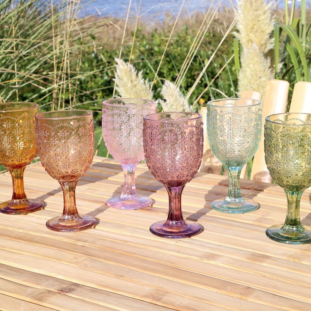 Set 6ks barevných skleniček na víno Saint-Émilion - Ø 7,5*16 cm / 250ml Chic Antique Set 6ks barevných skleniček na víno Saint-Émilion - Ø 7,5*16 cm / 250ml Chic Antique