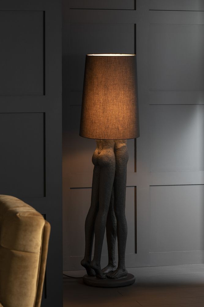 Granitová stolní lampa sousoší lidského páru Figurines – Ø 21*90 cm E27 / 60W J-Line by Jolipa Granitová stolní lampa sousoší lidského páru Figurines – Ø 21*90 cm E27 / 60W J-Line by Jolipa