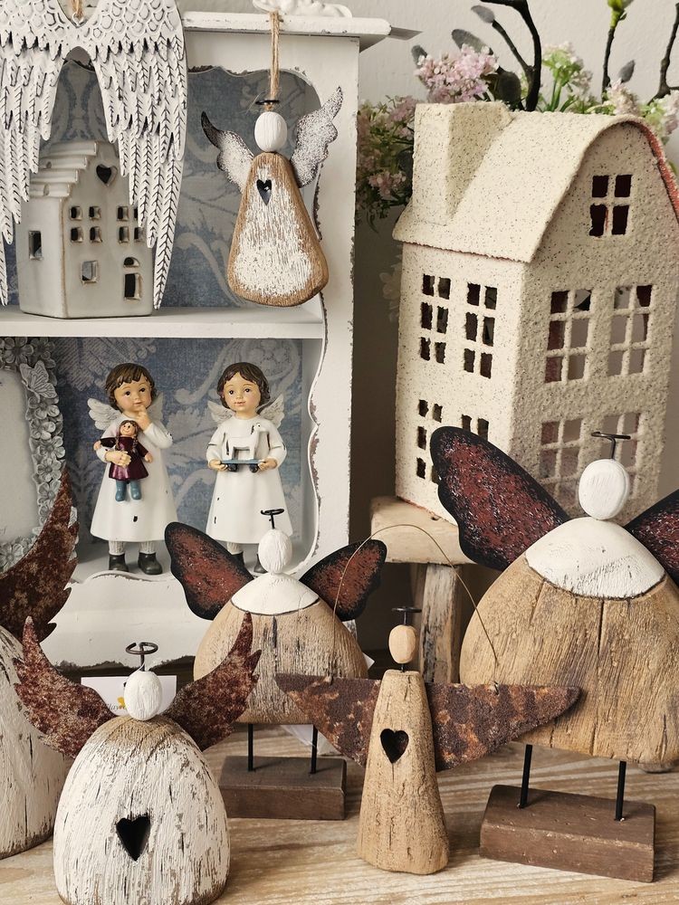 Dekorace dřevěná figurka anděl Angel Rustic L - 20*6*25 cm Clayre & Eef Dekorace dřevěná figurka anděl Angel Rustic L - 20*6*25 cm Clayre & Eef