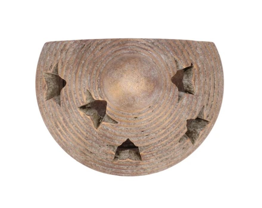 Zlatý antik cementový svícen půlkruhový domek House Gold - 14*10*23 cm daan kromhout Zlatý antik cementový svícen půlkruhový domek House Gold - 14*10*23 cm daan kromhout