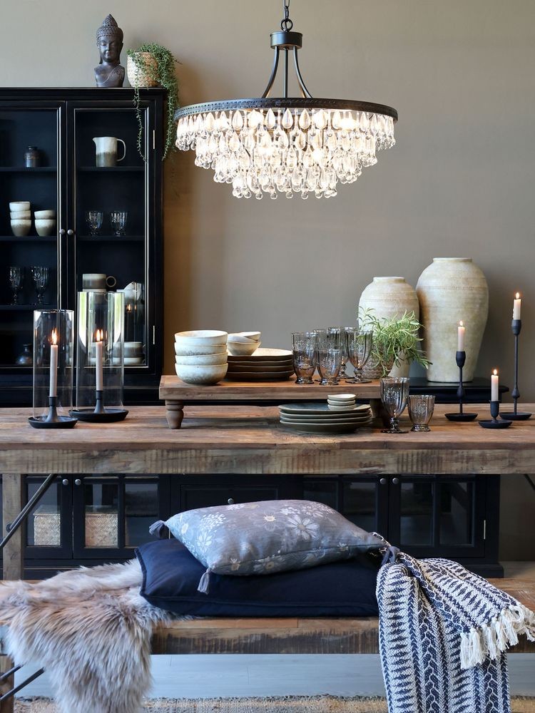 Černý antik lustr s kapkovitými krystaly Versailles - 70*57cm/ E14/ 40W Chic Antique Černý antik lustr s kapkovitými krystaly Versailles - 70*57cm/ E14/ 40W Chic Antique