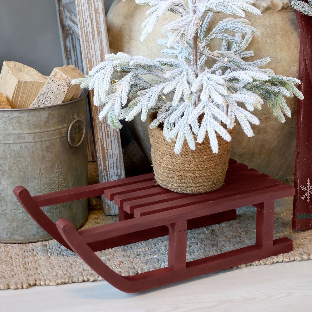 Višňová antik dřevěná dekorace sáně Sledge Vintage - 38*18*10 cm Chic Antique Višňová antik dřevěná dekorace sáně Sledge Vintage - 38*18*10 cm Chic Antique